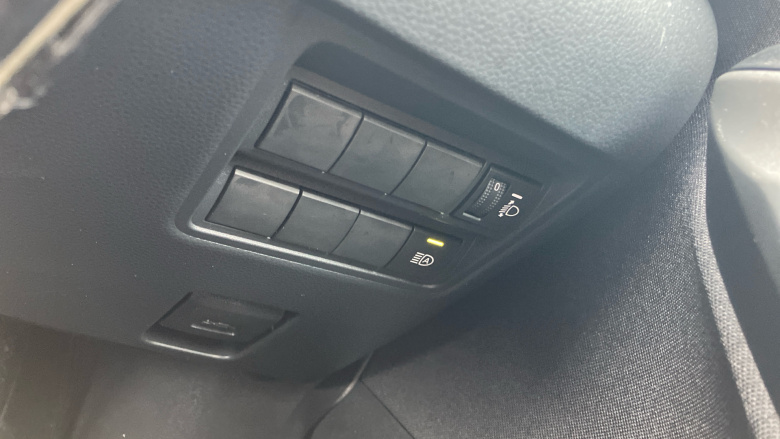 Toyota Yaris 1.5 Hybrid Design 5dr CVT Hybrid Hatchback